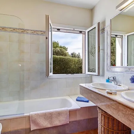 Tama By Сант-Луис